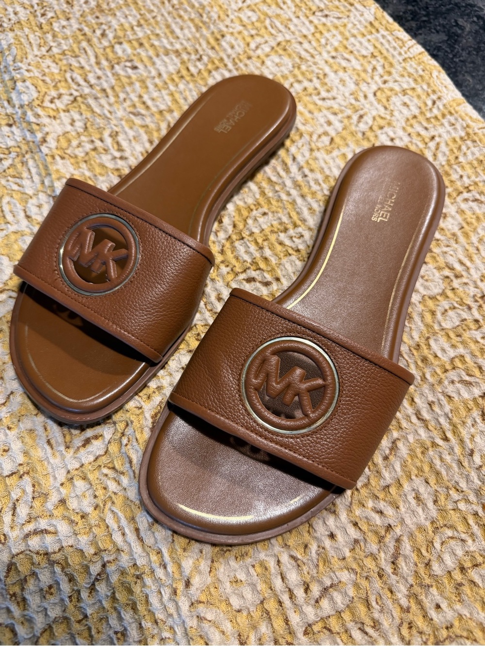 Michael Kors Brown MK Logo Slide Sandals for Women - Picture 3 of 3